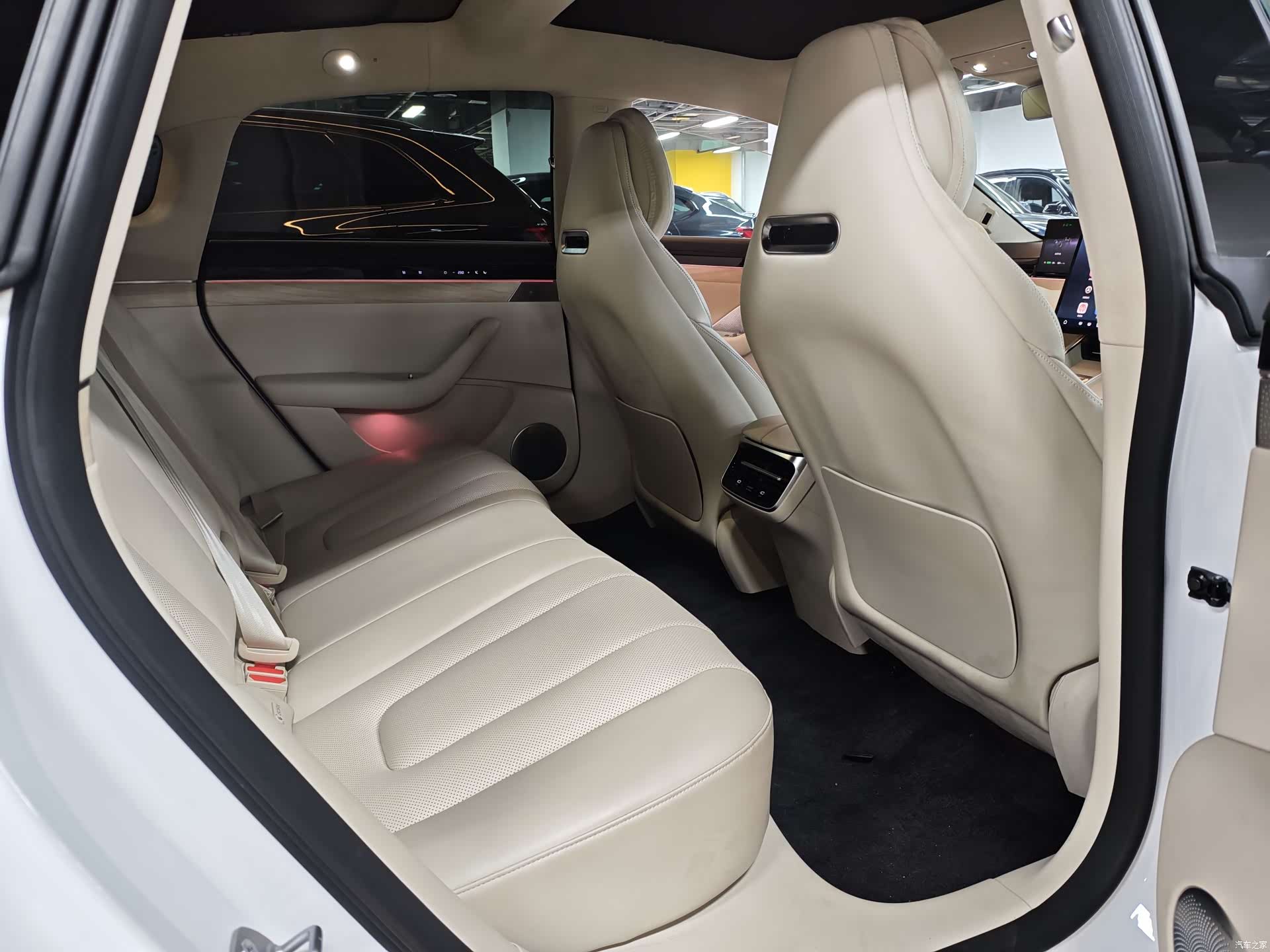 Luxeed S7, 2025 15