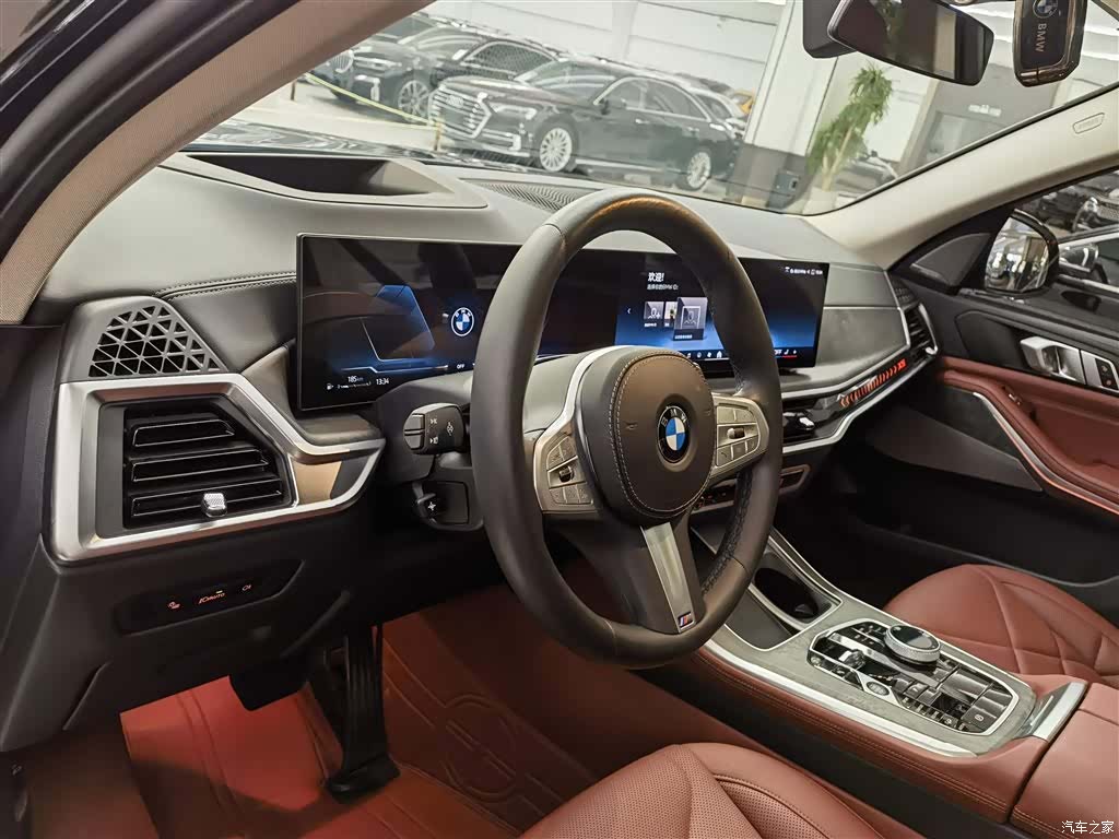 BMW X5, 2024 10