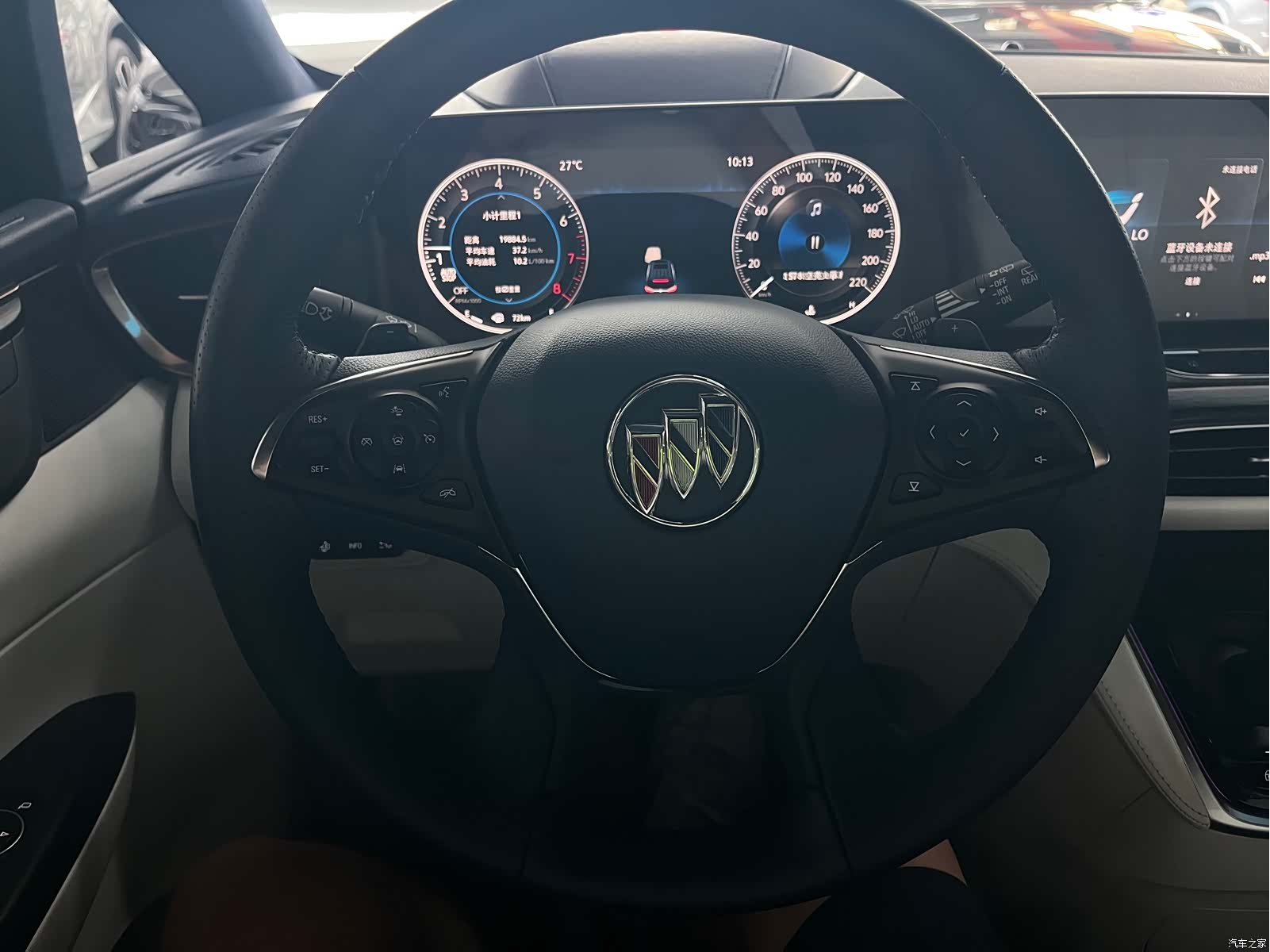 Buick GL8, 2020 9