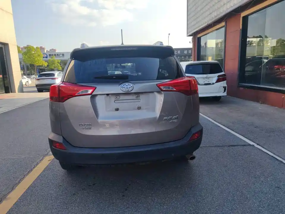 Toyota RAV4 Rongfang