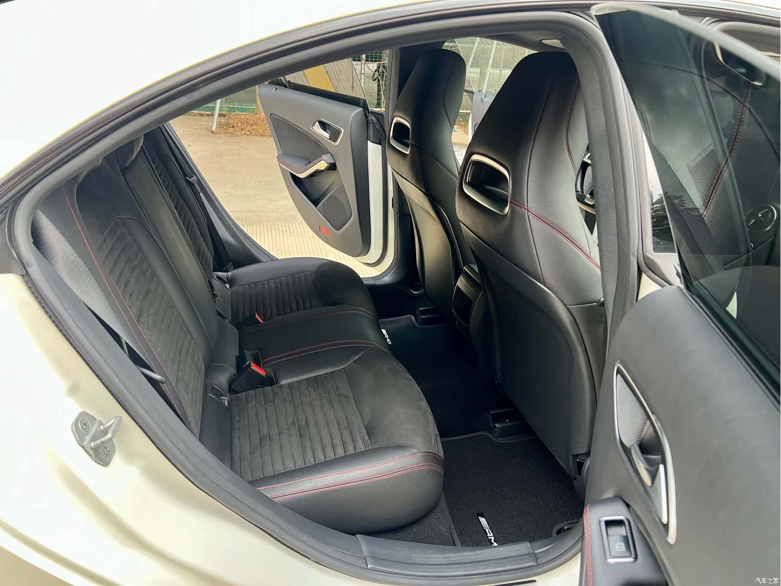Mercedes-Benz CLA, 2018 9