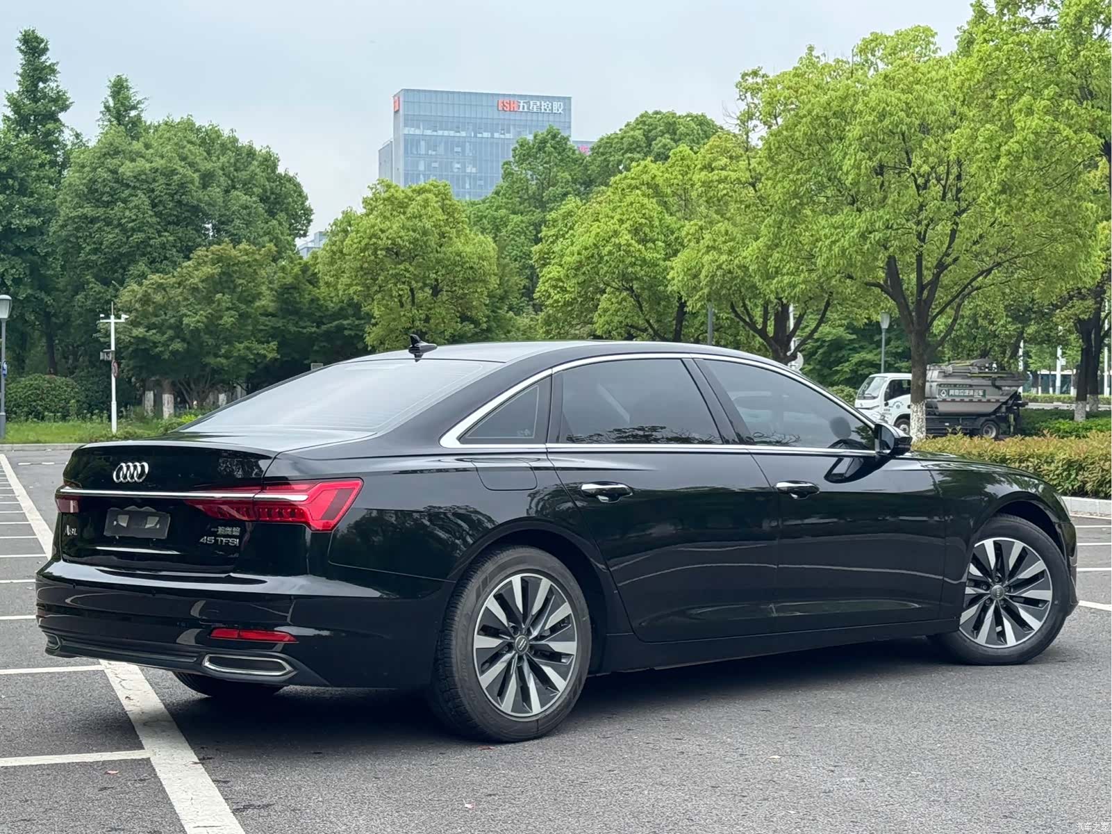 Audi A6L, 2019 3