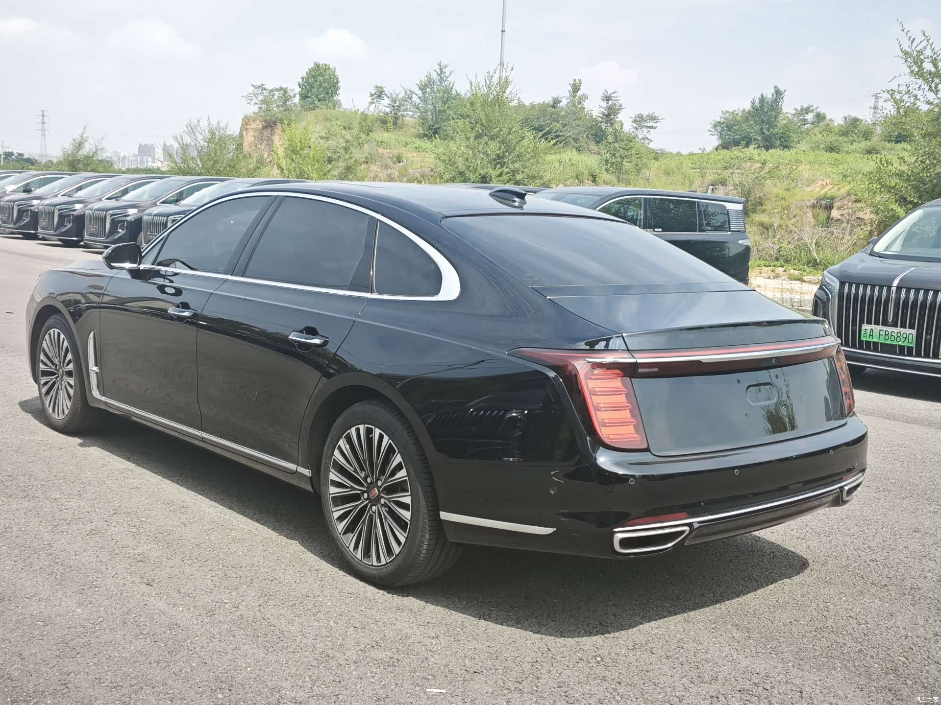 Hongqi H9, 2024 19