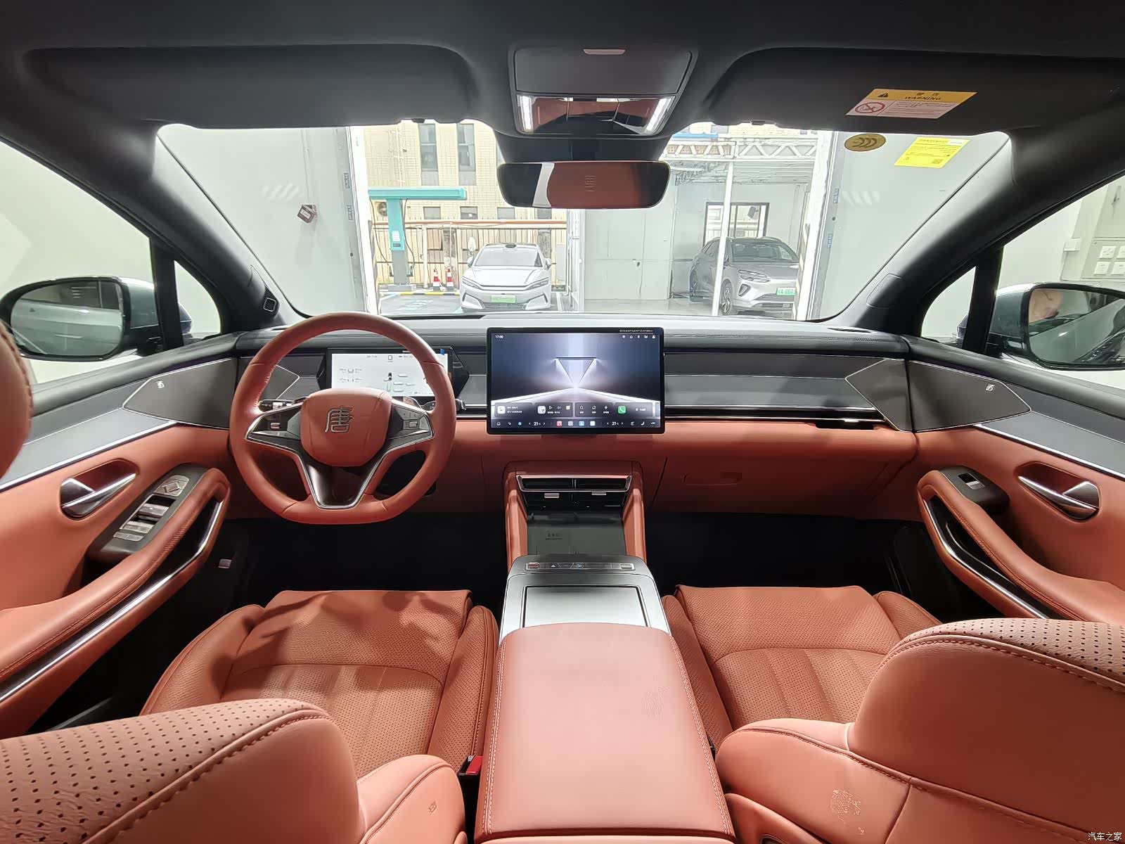 BYD Tang, 2025 13