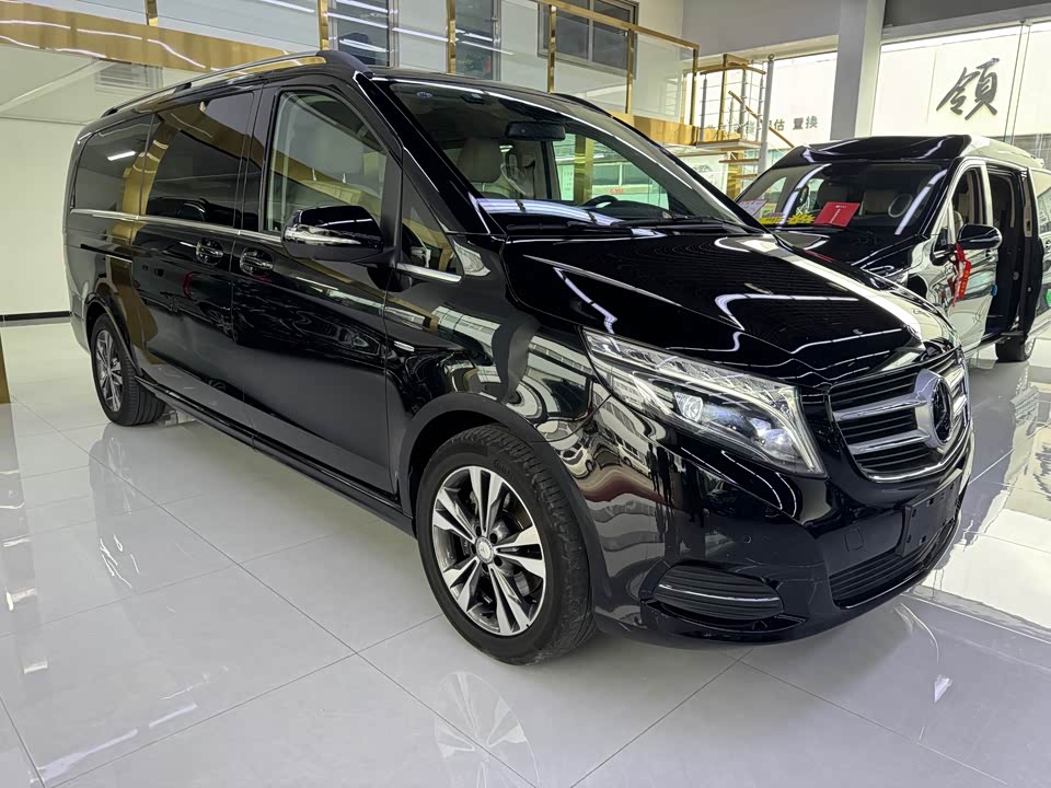 Mercedes-Benz V-class Mercedes-Benz V-class