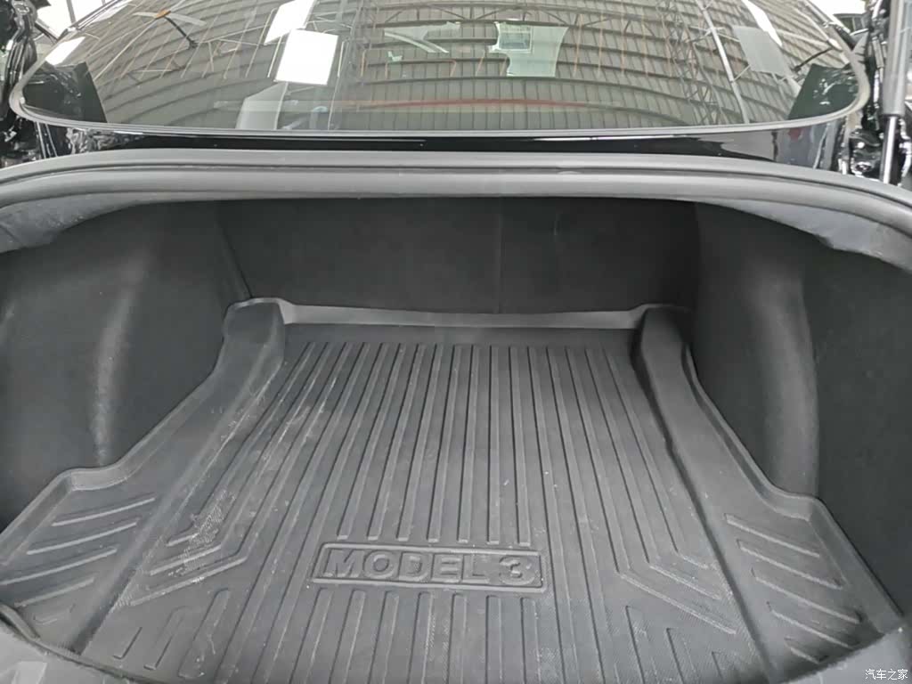 Tesla Model 3, 2020 19