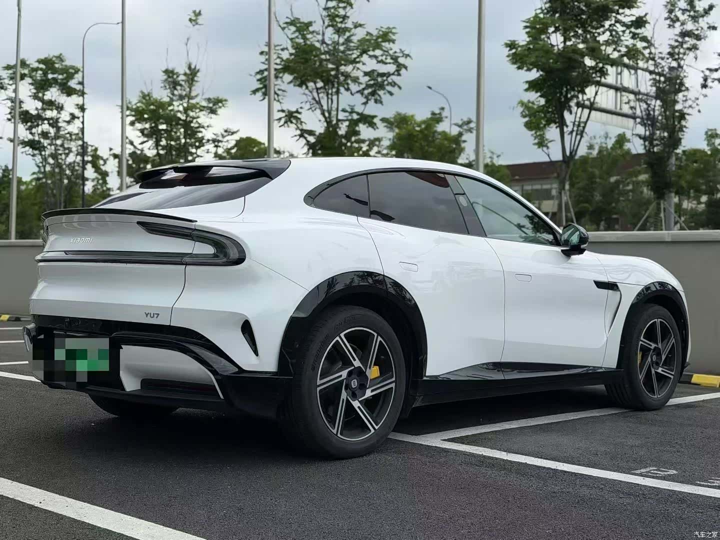 Xiaomi YU7, 2025 9