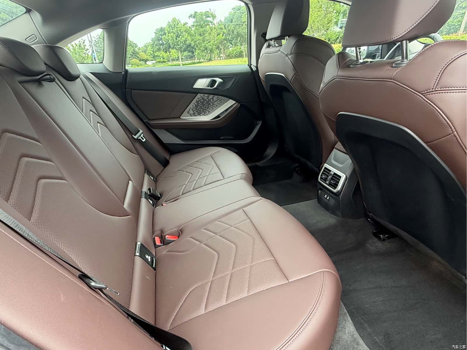 BMW 2 Series, 2025 13