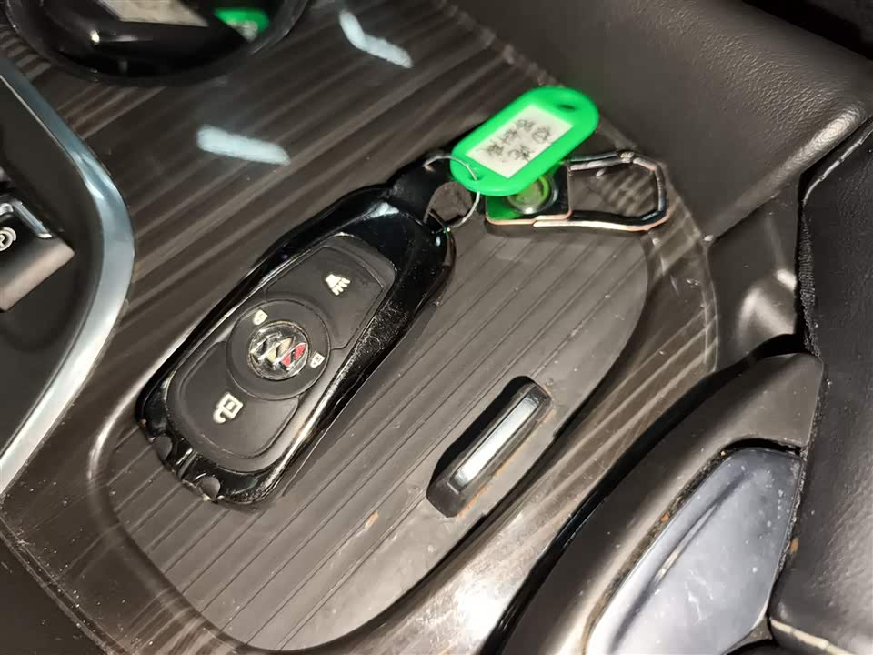 Buick Angkewei Plus Buick Angkewei Plus