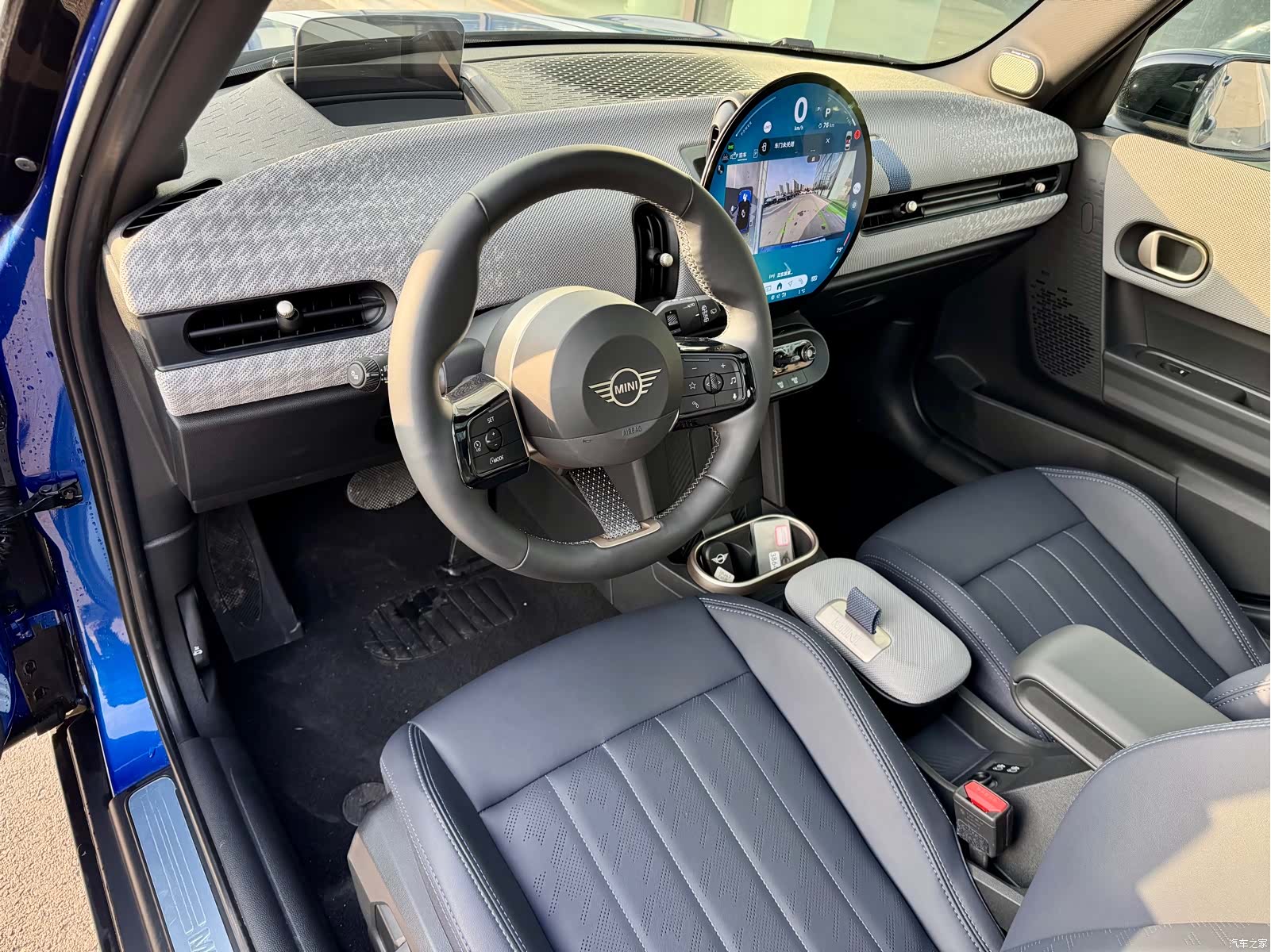 Mini Cooper, 2025 4