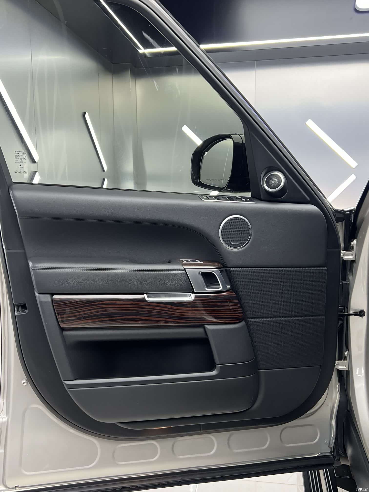 Land Rover Range Rover, 2017 32