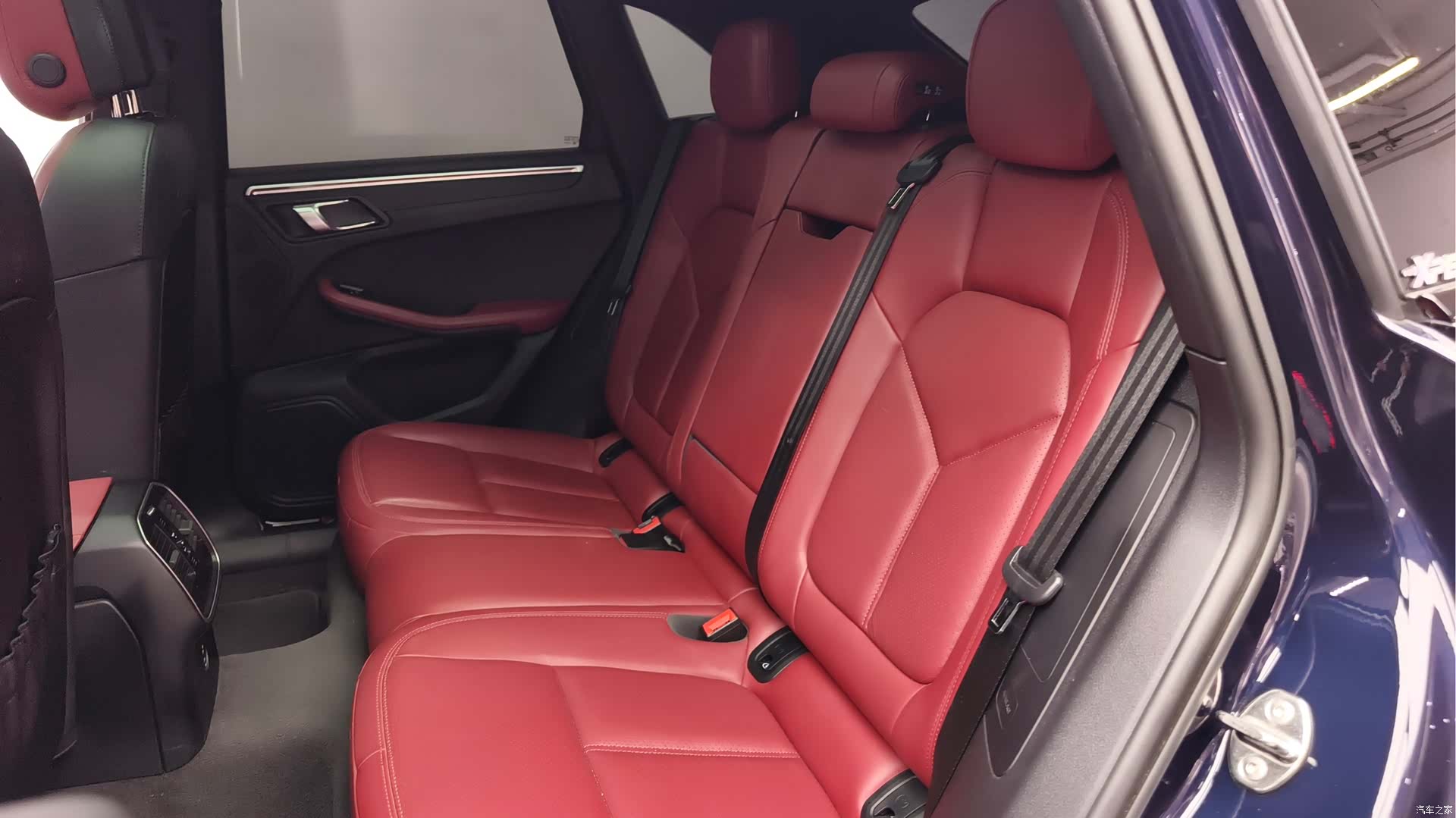 Porsche Macan, 2023 9