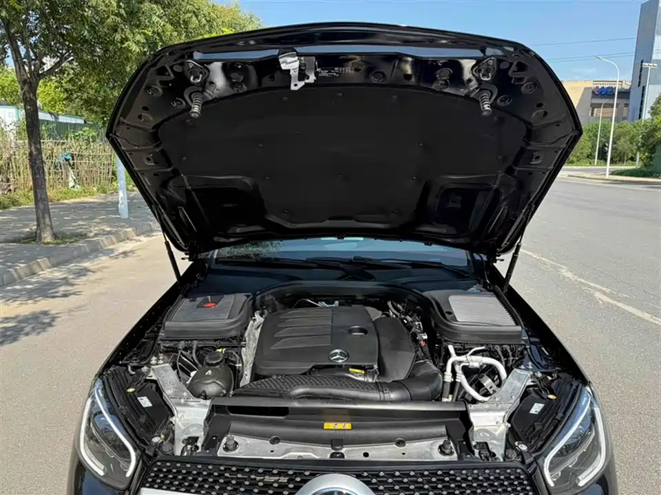 Mercedes-Benz GLC Mercedes-Benz GLC