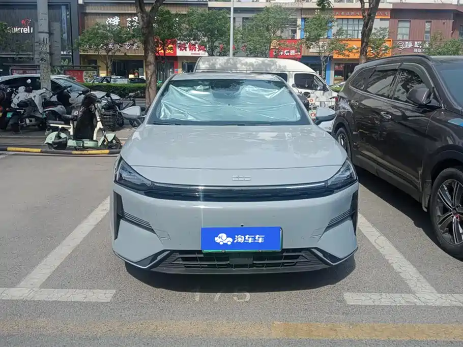 Geely Galaxy Galaxy L6