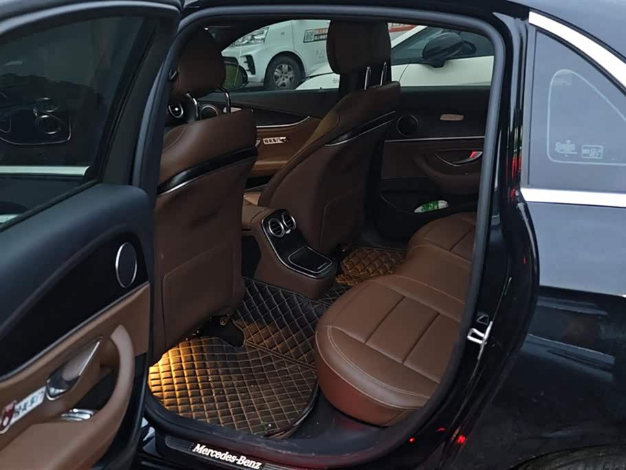 Mercedes-Benz E-class Mercedes-Benz E-class