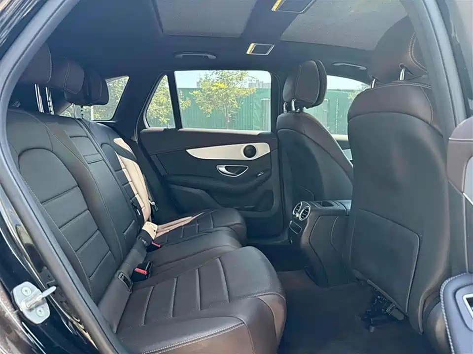 Mercedes-Benz GLC Mercedes-Benz GLC