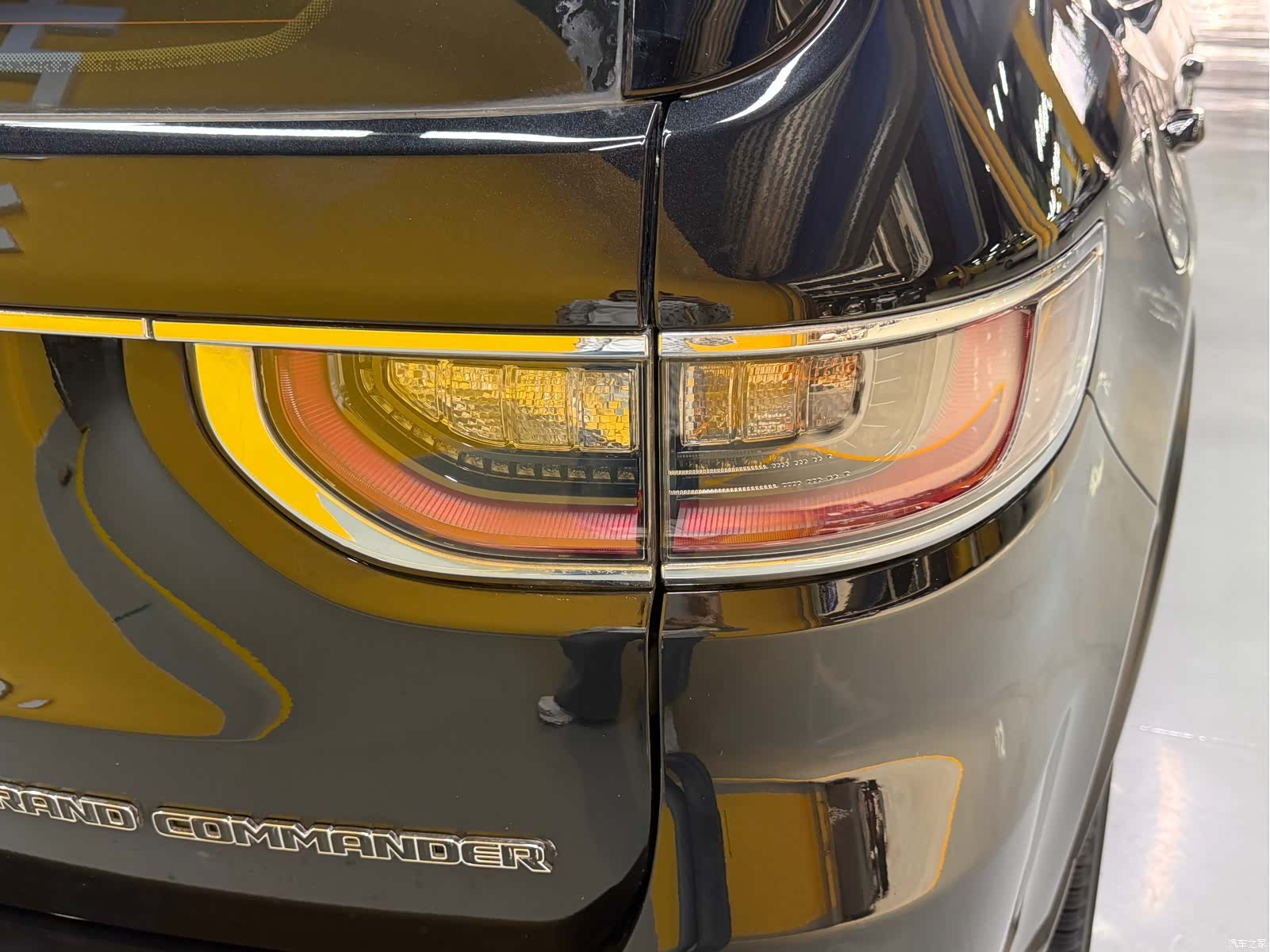 Jeep Grand Commander, 2021 30