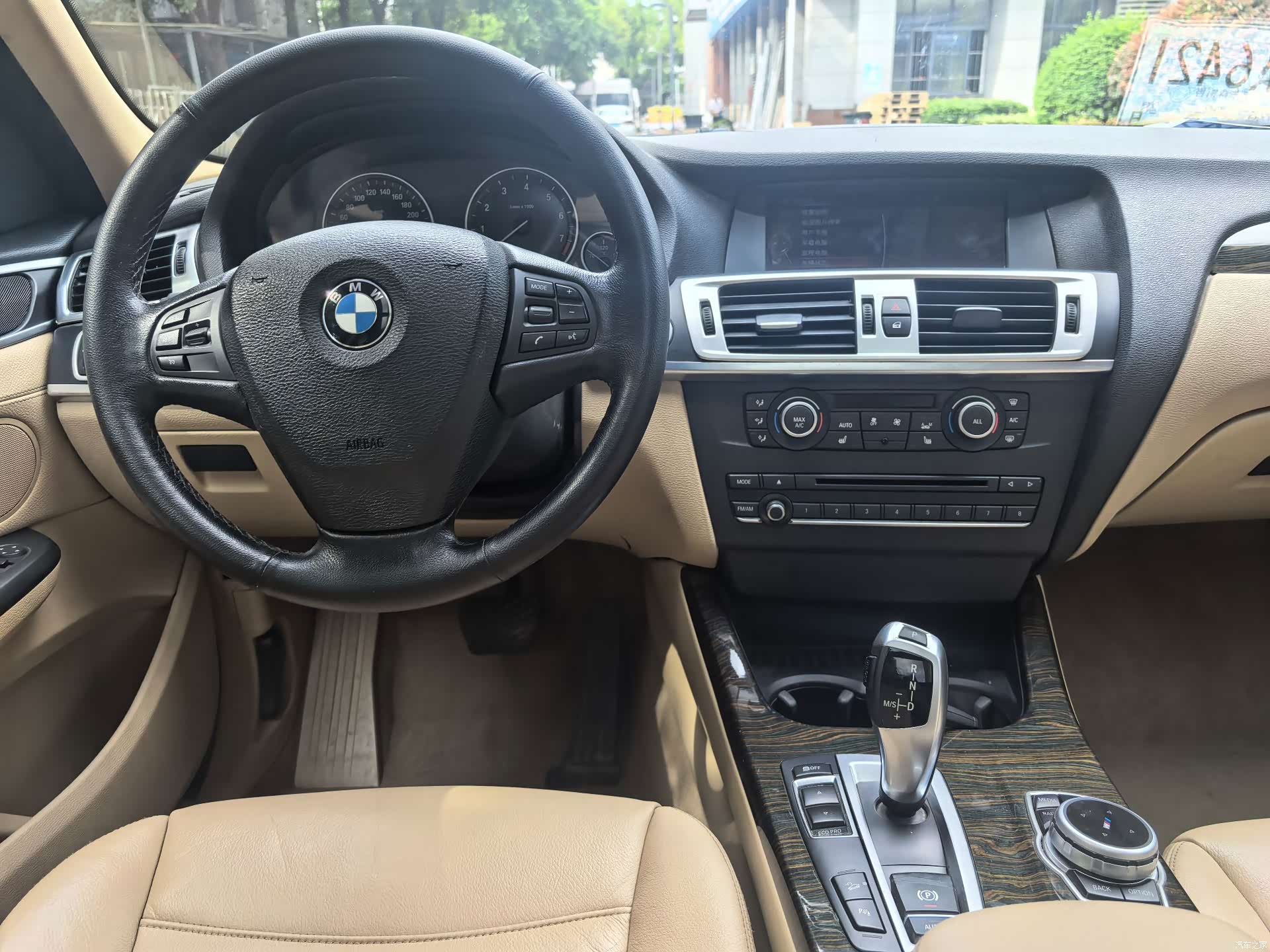BMW X3, 2014 9