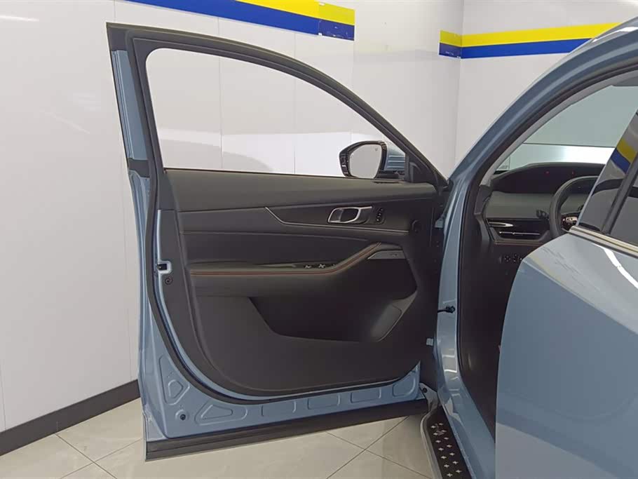 Changan UNI-K Smart iDD