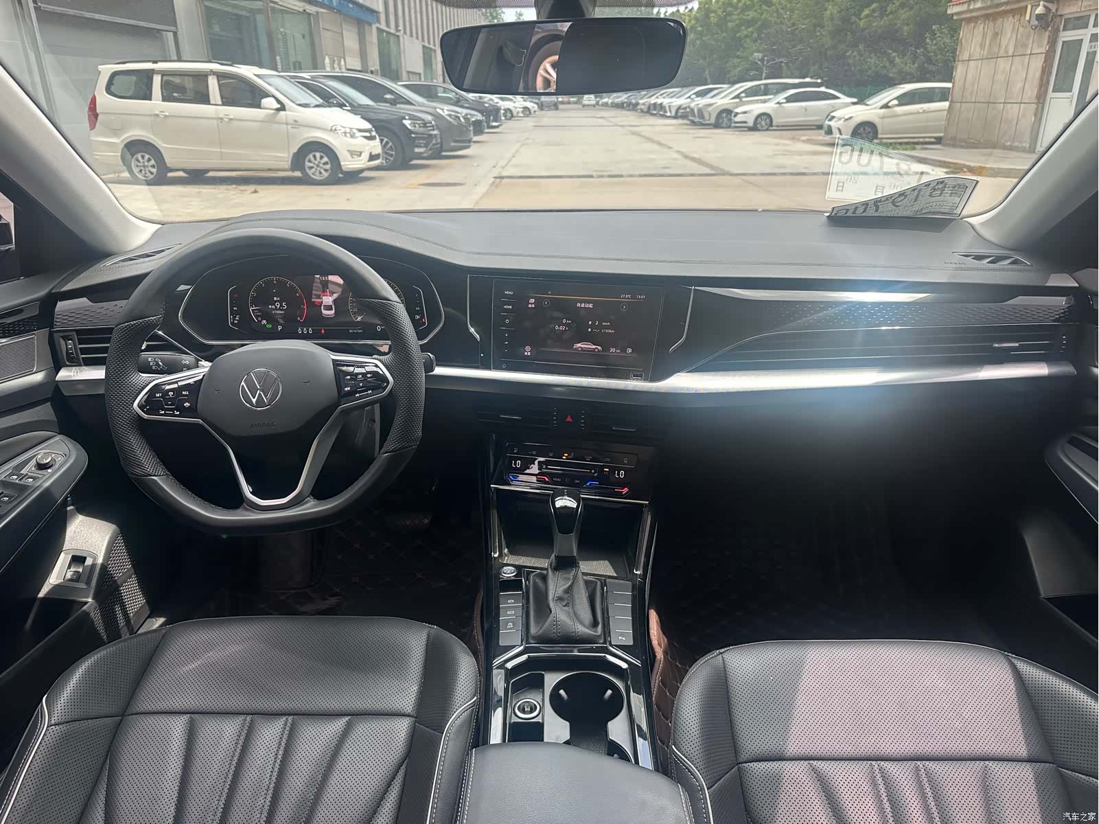 Volkswagen Passat, 2024 14