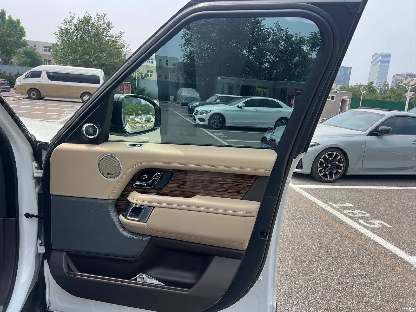 Land Rover Range Rover, 2018 15
