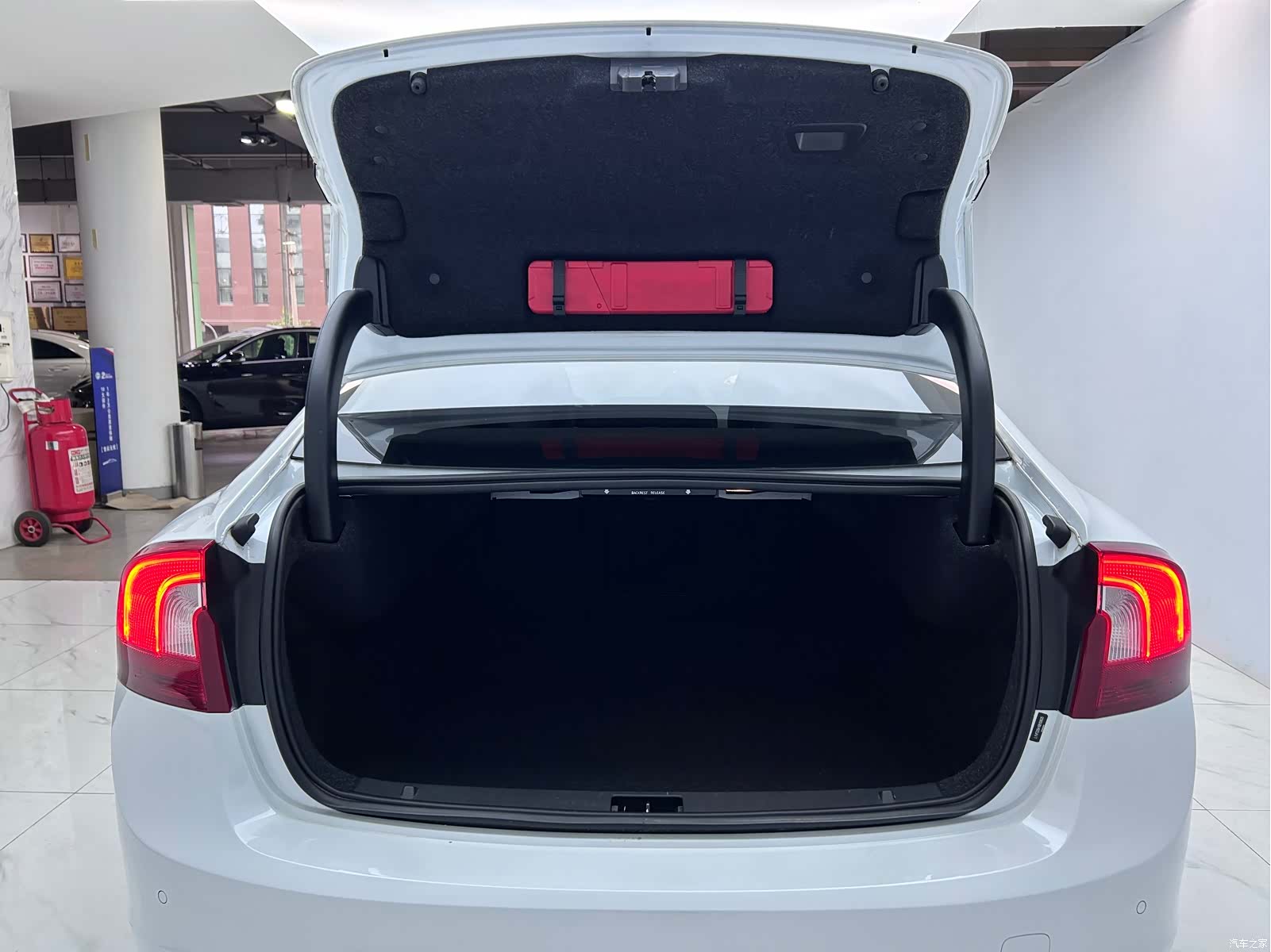 Volvo S60, 2016 22