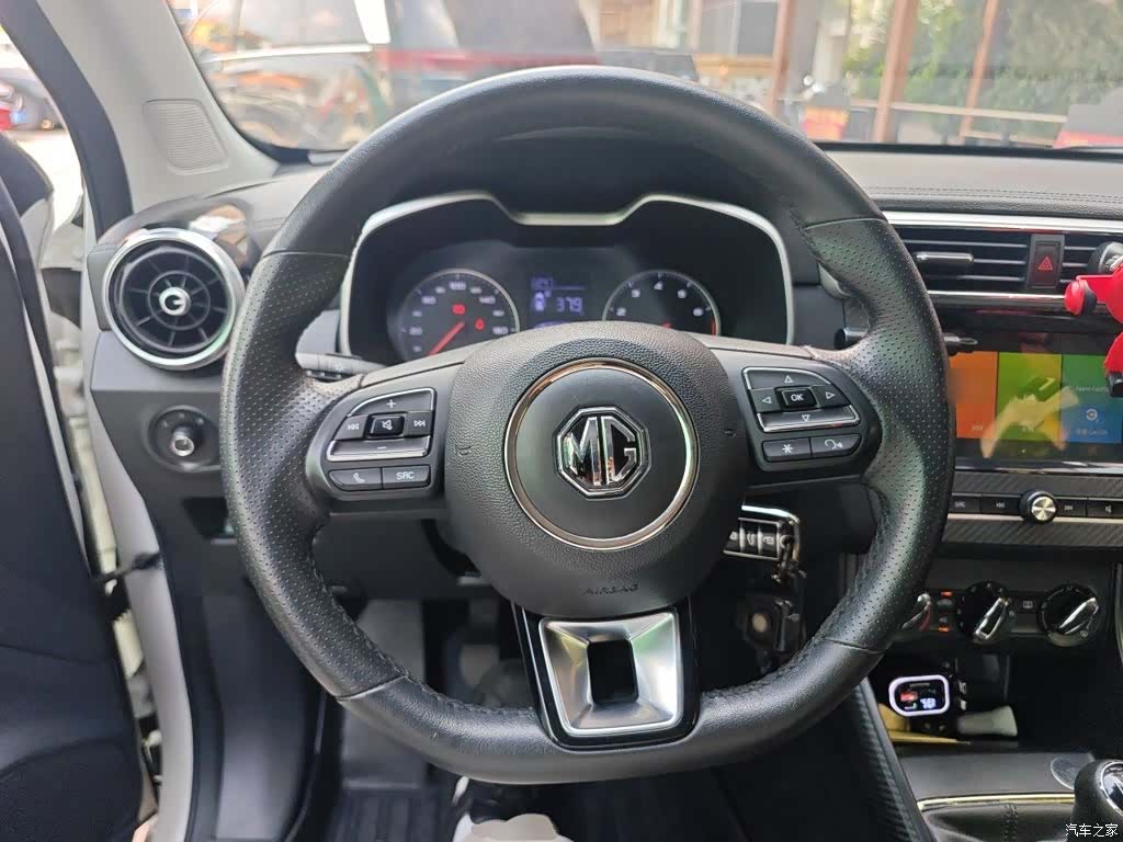 MG ZS, 2018 6