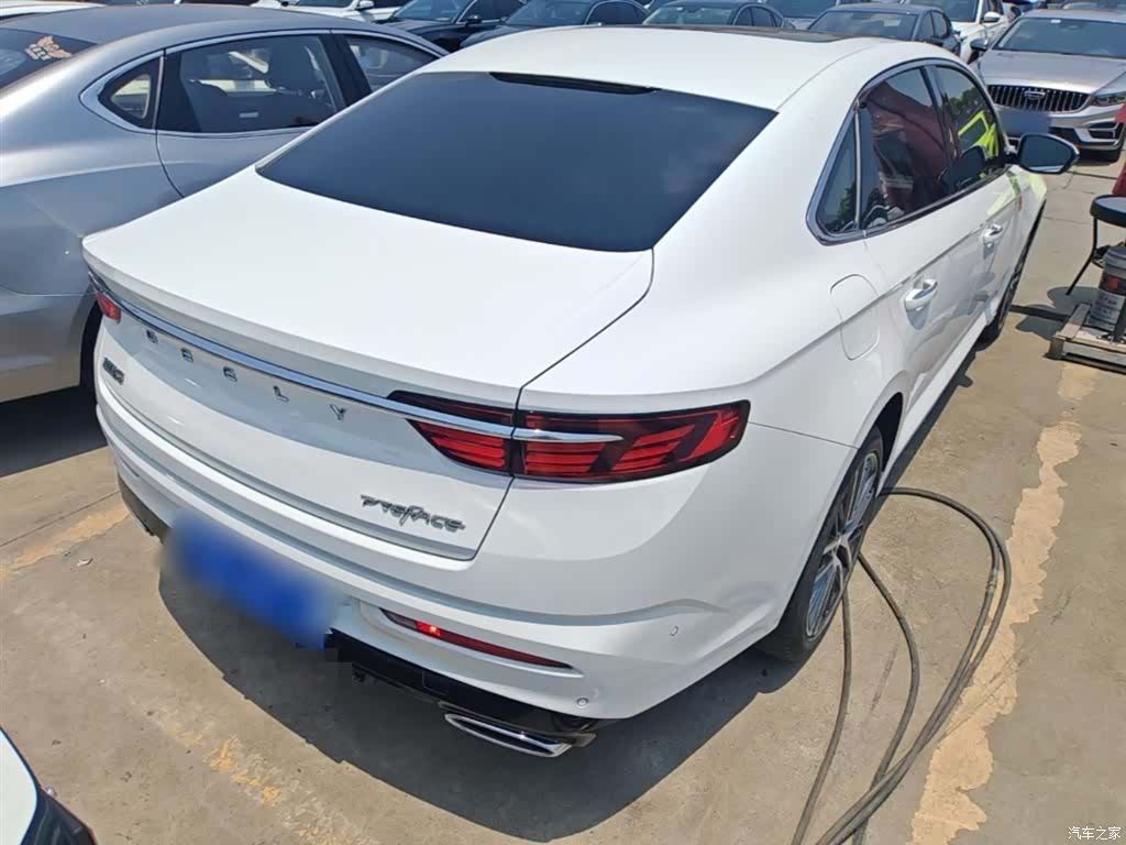 Geely Preface, 2022 7