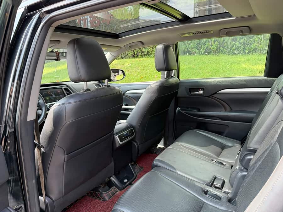 Toyota Highlander 2016, фото 11