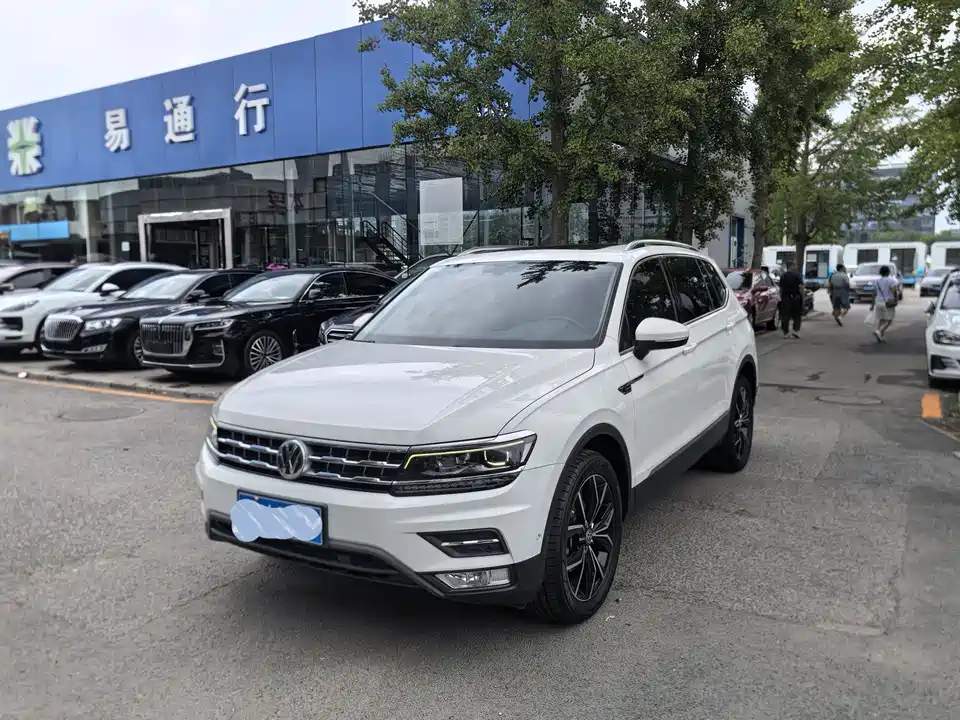 Volkswagen Tiguan L