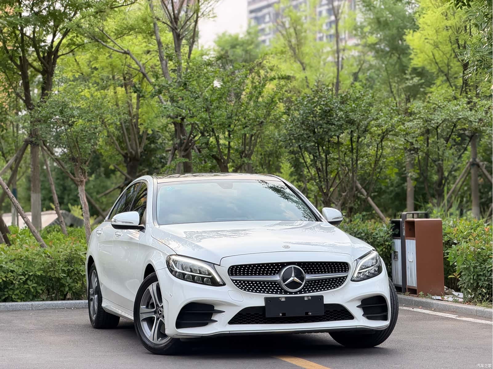 Mercedes-Benz C-Class, 2020 3