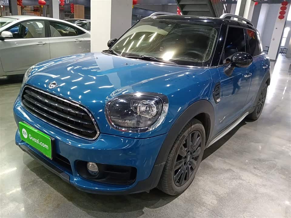 MINI COUNTRYMAN