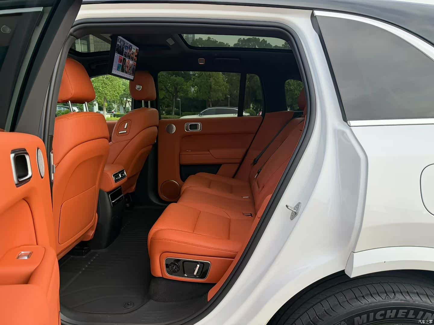 Li Auto L7, 2023 все фото