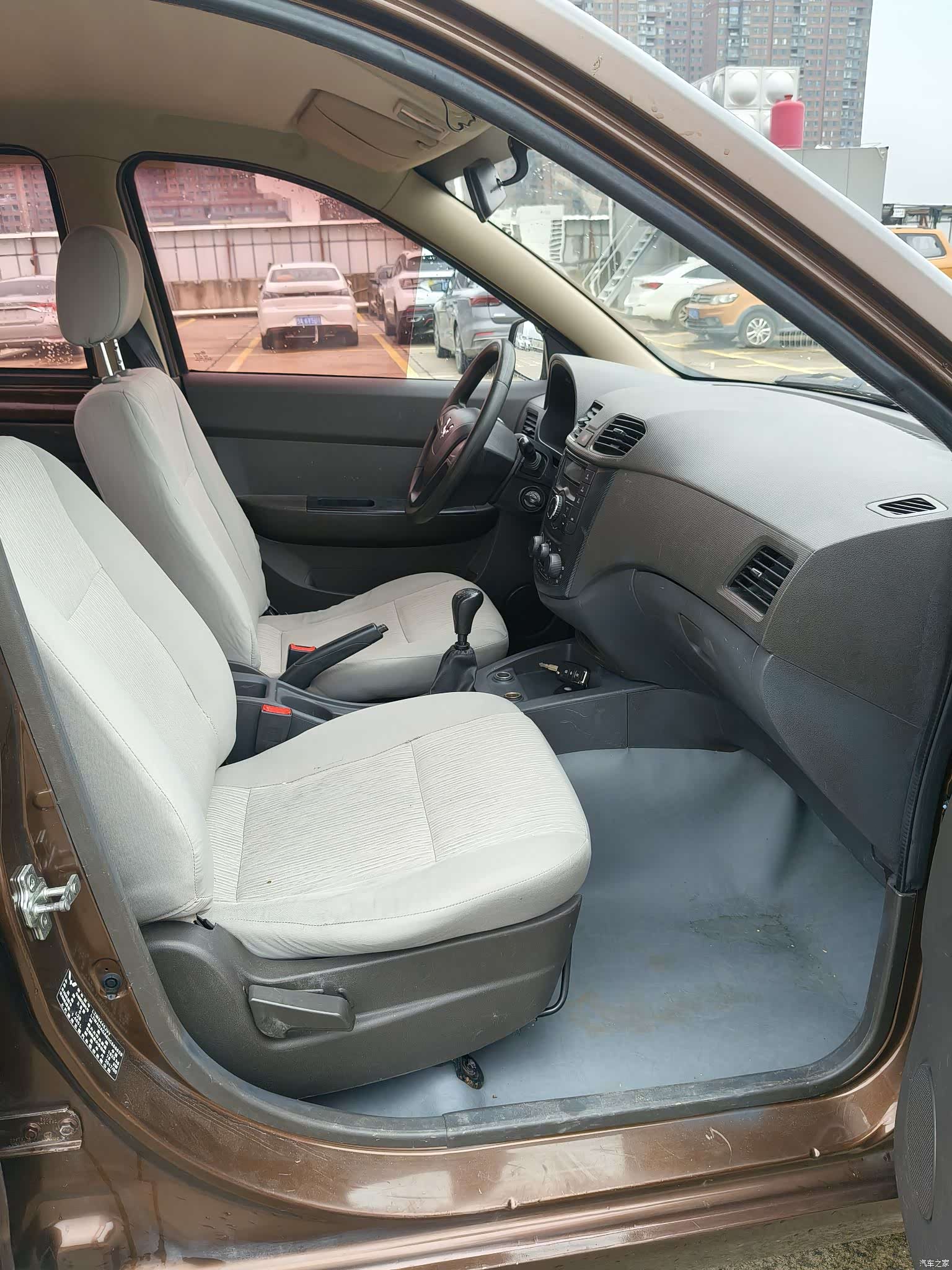 Wuling Hongguang, 2017 8