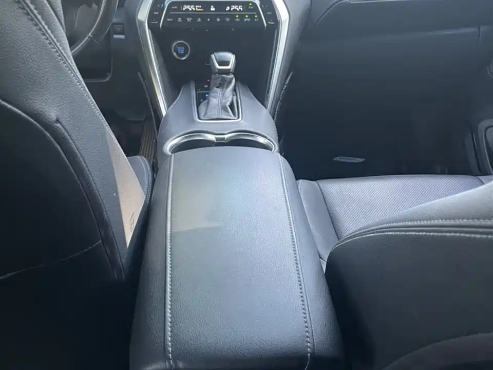 Toyota Ling Fang HARRIER