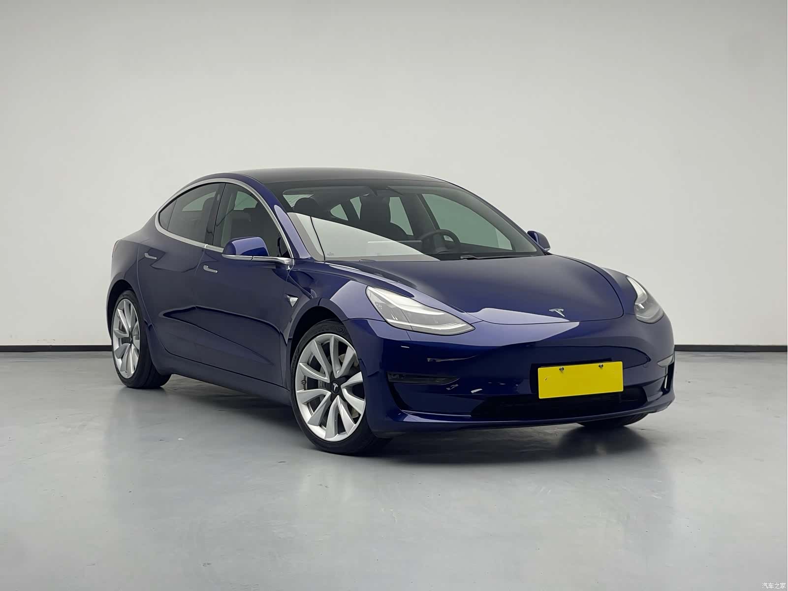 Tesla Model 3, 2020 16