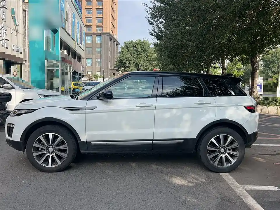 Land Rover Range Rover Aurora