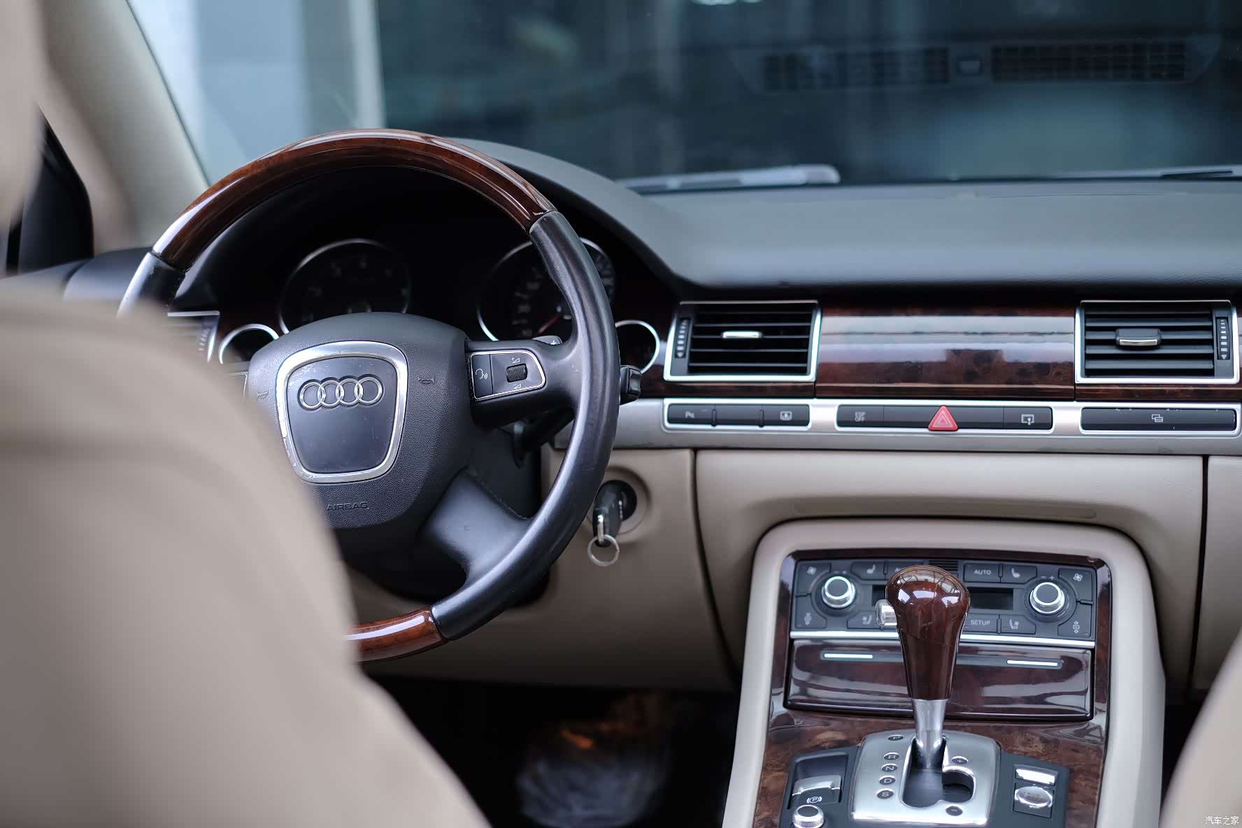 Audi A8L, 2009 53