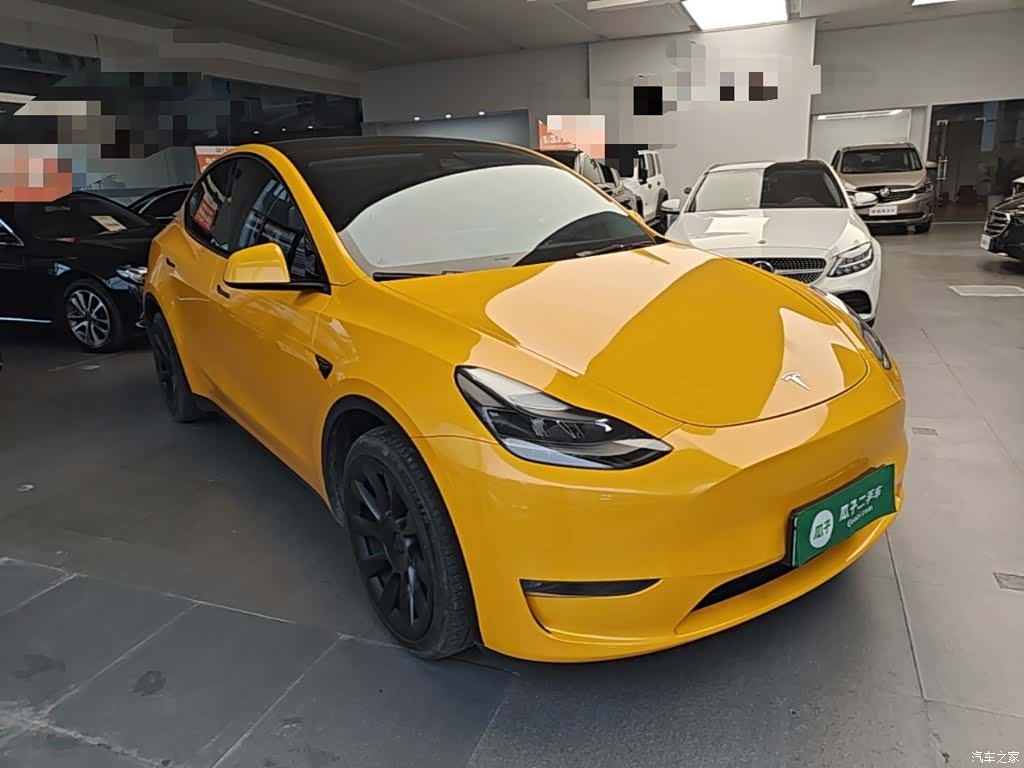 Tesla Model Y, 2021 4