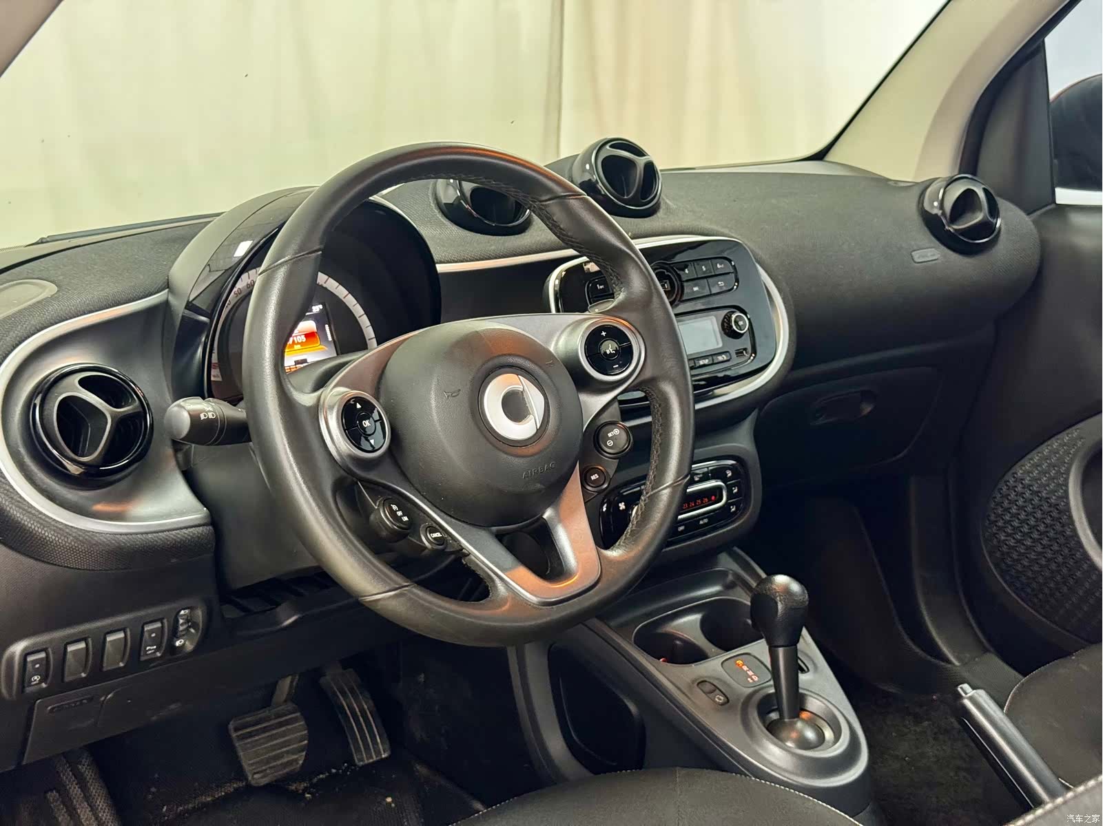 Smart Fortwo, 2016 12