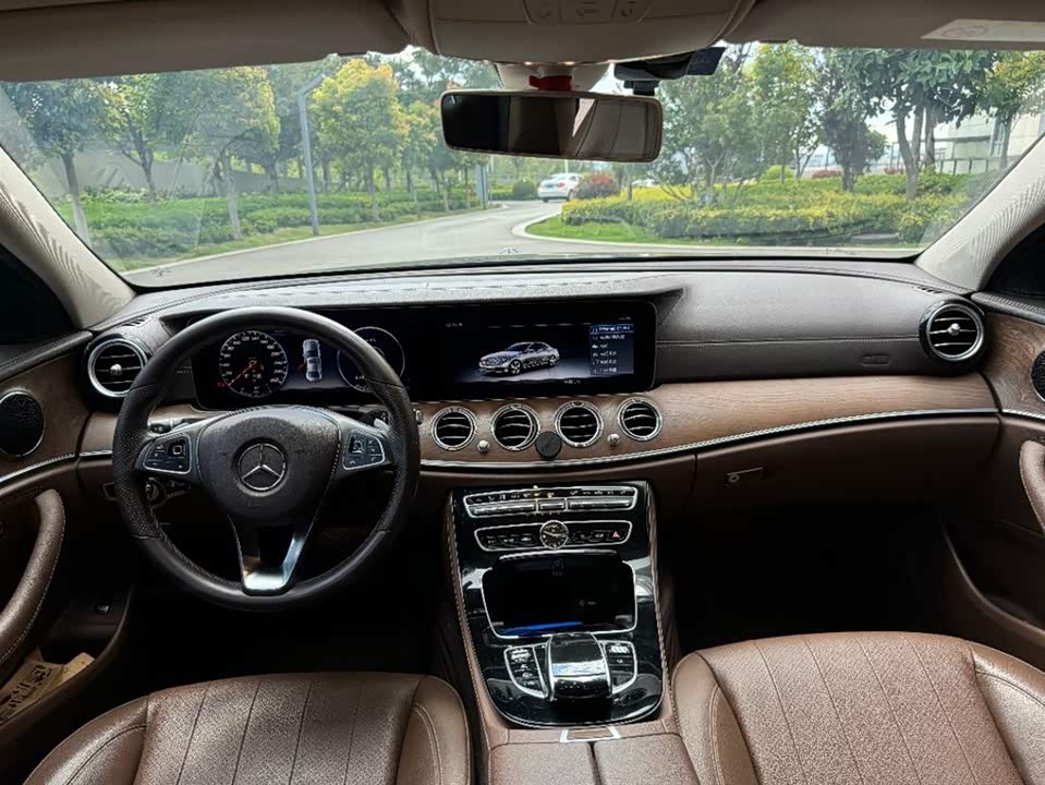 Mercedes-Benz E-class Mercedes-Benz E-class