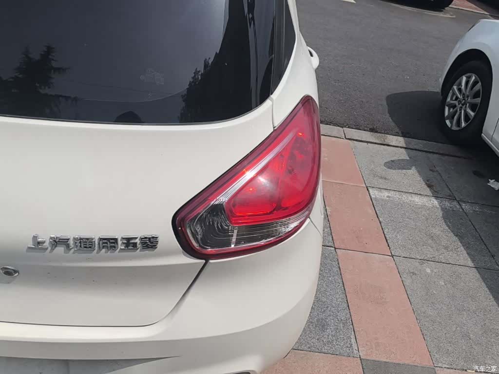 Wuling 310, 2017 8