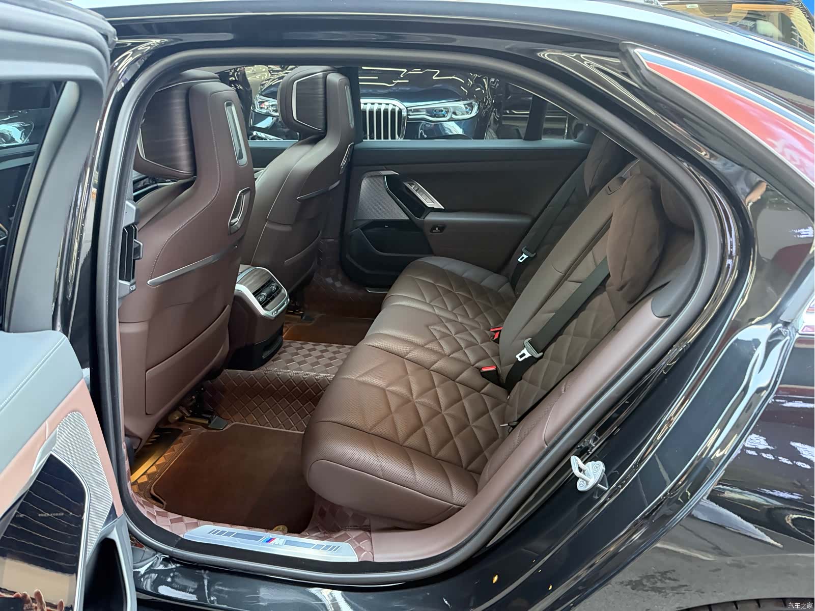 BMW 7 Series, 2023 9