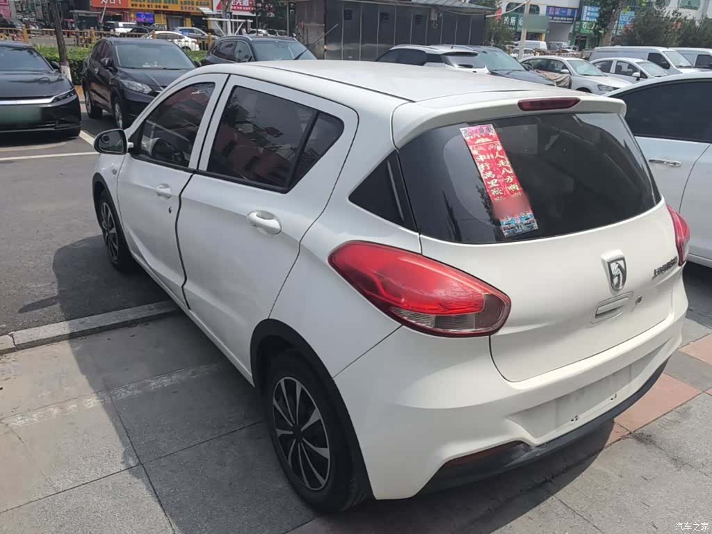 Wuling 310, 2017 все фото