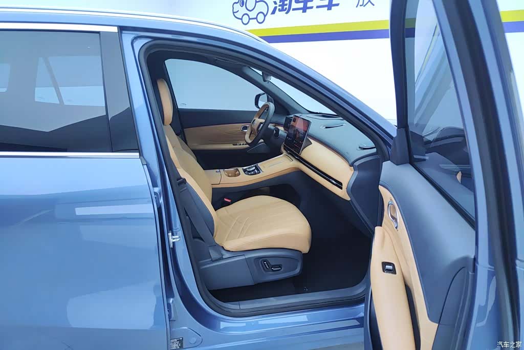 Geely 7, 2025 8