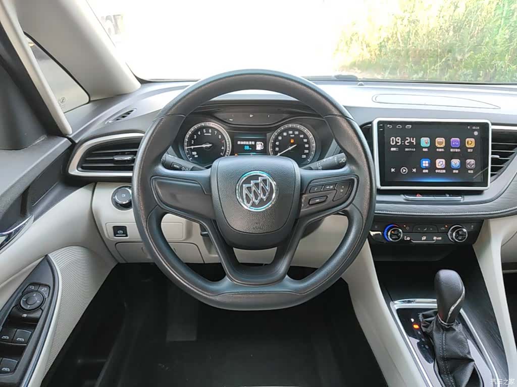 Buick GL6, 2018 7