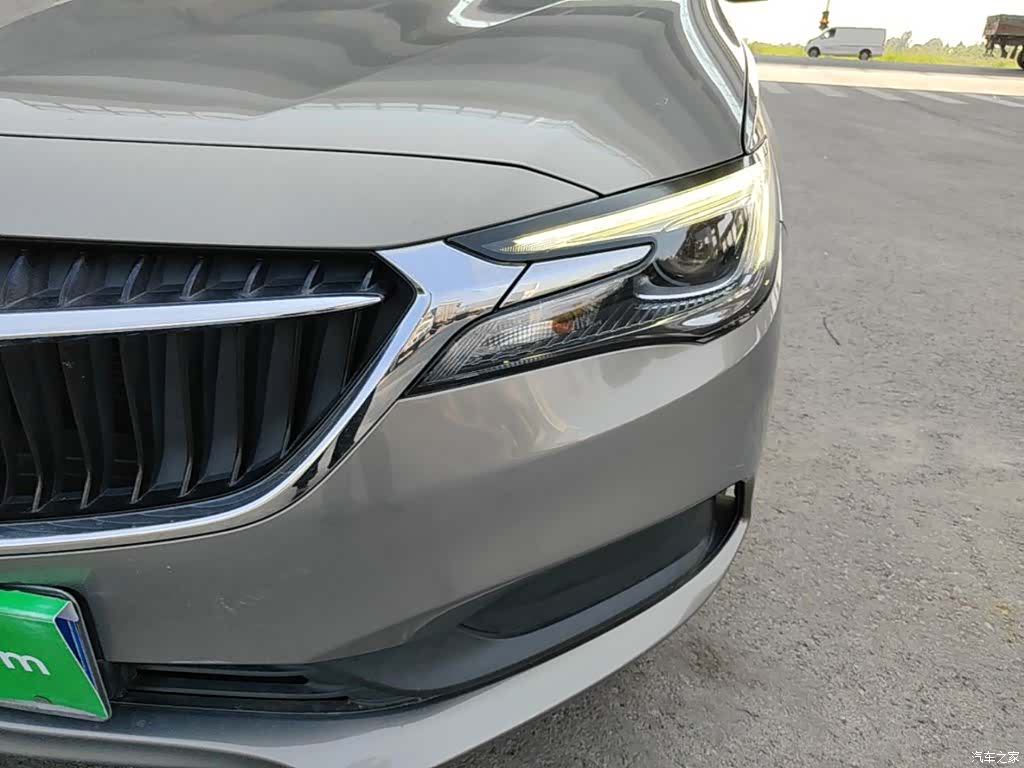 Buick GL6, 2018 18