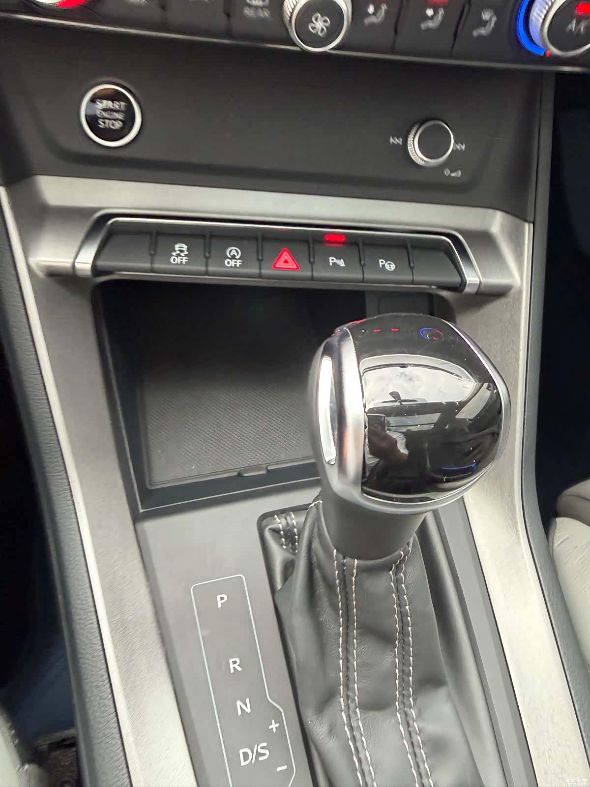 Audi Q3, 2022 26