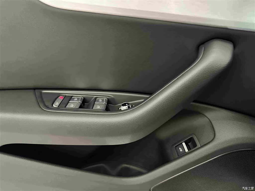 Audi A4L, 2024 8