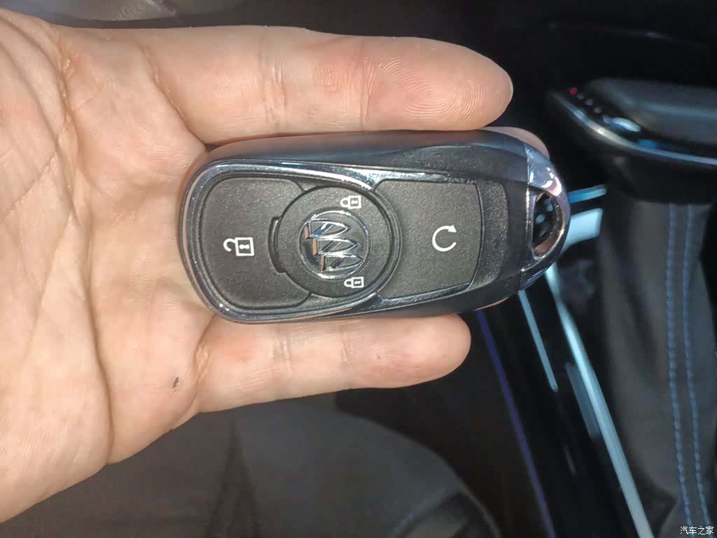Buick Velite, 2022 18